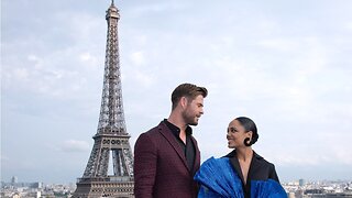 Chris Hemsworth And Tessa Thompson Enjoy Paris On 'Men In Black: International' Press Tour