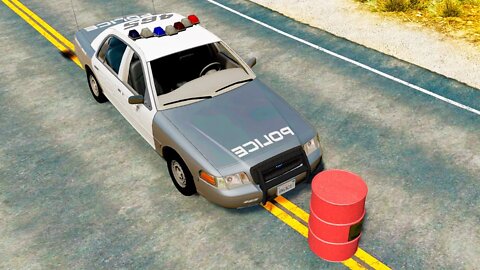 Police Ford Crown Victoria vs Explosive Barrel – BeamNG.Drive