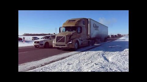 Freedom Convoy 2022 Brandon, MB, Canada arrival video 2 of 3