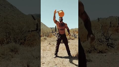 Desert Kettlebell Flow #kettlebell #kettlebellworkout