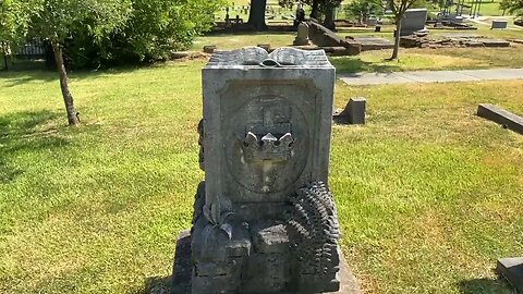 A haunted Louisiana Cemetery. What paranormal activity did we experiance?