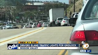 Drivers blame traffic lights for gridlock