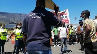 Traders Association marched to the Civic Centre