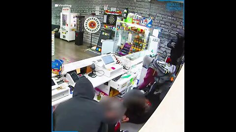 These robbers went to the wrong spot to steal something!!😮😬