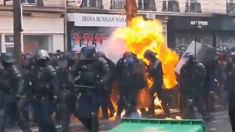 Molotov cocktail hits riot police in France