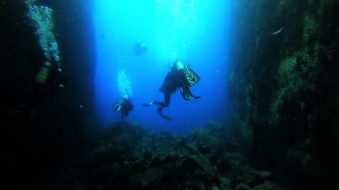 Ocean depths call to the souls of scuba divers