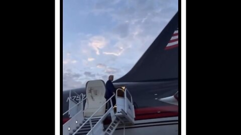 TRUMP❤️🇺🇸🥇FLY EVERYWHERE ON MAGA🤍🇺🇸TRUMP FORCE ONE💙🇺🇸🛫🏅⭐️