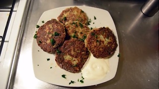 How to make crispy cauliflower fritters