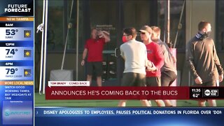 Bucs fan react to news Tom Brady is coming out of retirement