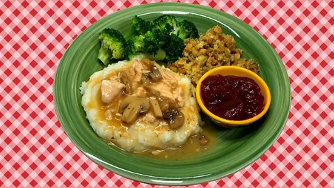 LUNCH LADY CHICKEN AND GRAVY!! SHELF COOKING PANTRY PULL RECIPE!!