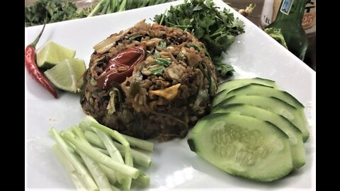 S1 Edition #47 THAI STREET Food (ข้าวผัดเนื้อ) K̄ĥāw p̄hạd neụ̄̂x Fried Rice w/beef Rib Meat (Thailand cuisine)