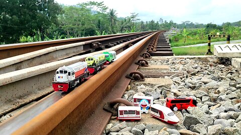 Train Collision and Derailment Drama! Arranging CC201, Vintage, Transportation Agency Trains