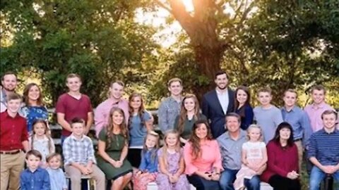 Duggar Family Allegedly Splits & Stops Communication Over Josh's Arrest.