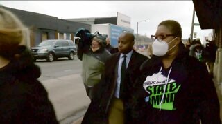 City leaders look to prevent violence in Milwaukee with community walk