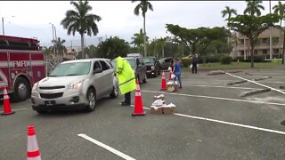 Free masks and hand sanitizer in Fort Myers