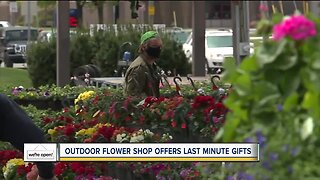 We're Open: Outdoor flower shop offers last minute Mother's Day gifts