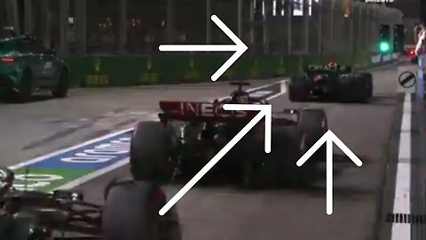 Max's pit exit Blockade: Intentional or racing incident #singapuregp