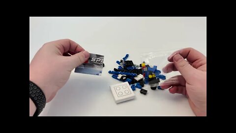 Unboxing Lego 30353 McLaren Elva and Speed Build