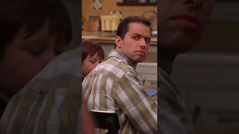 Teaching more ways to flip off people - Two and Half Men #hilarious #funny