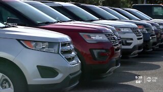 Florida car dealer mistakenly sells man a Ford Bronco display model, demands its return
