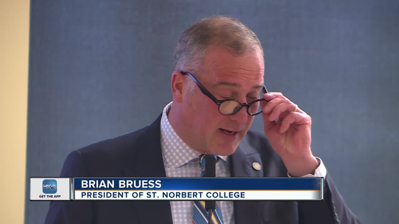 St. Norbert College's President comments on leaving position