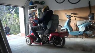 Uma scooter de mobilidade a mais de 100km/h!
