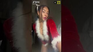 Rate the Girls: Merry Christmas! Best Mrs Santa Claus TikTok Cosplay #5 🤶🎄❄ #shorts