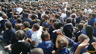 SOUTH AFRICA - Cape Town - Nerina Primary Uniform Handover (Video) (pnS)
