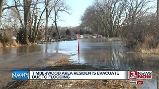 Timberwood area residents evacuate due to flooding in Dodge County