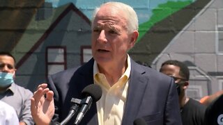 Mayor Tom Barrett notes dramatic increase in homicides in Milwaukee