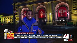 Union Station unveils new banner