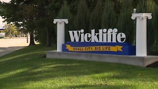 Wickliffe residents submit petition to recall mayor John Barbish