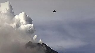 UFOs Filmed At Many Volcanoes Around The World - Why Is That @ufonews1