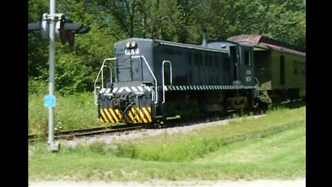 Mid-Contenent Railway Train at La Rue