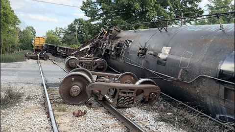 Train Derails in Bay County, Michigan