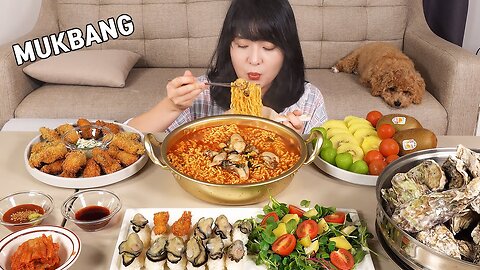 Cooking mukbang:) spicy oyster noodles, crispy fried oysters, steamed oysters, and oyster sushi.