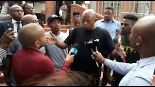 SOUTH AFRICA - Durban - Mampintsha outside Pinetown magistrates Court (Videos) (LtV)