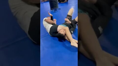 Grappling Submissiom Series from the butterfly sweep