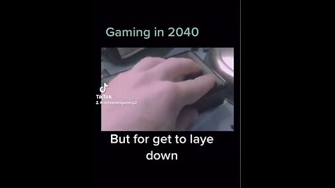 Gaming in 2040 but you forget to laye down #SAO