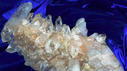 quartz crystal stone medicine for robust health and vitality