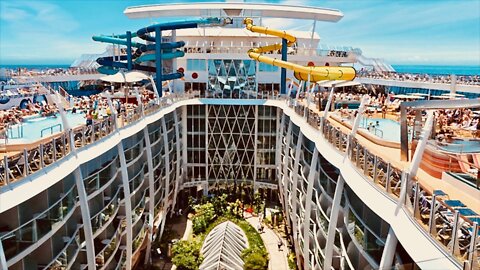 World's Largest Cruise Ship - Leaves Miami 2018 - Royal Caribbean Symphony of the Seas