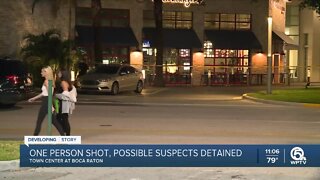 Boca Raton police investigate shooting at mall