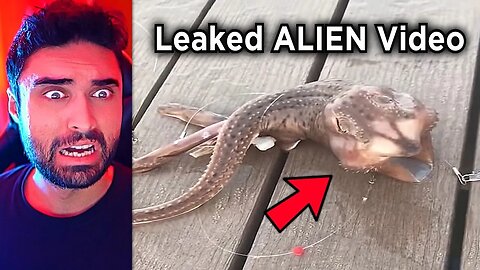 They Are HERE 👁 - UFO, Aliens, That is Impossible, Ghost & Scary Phenomena Caught on Camera