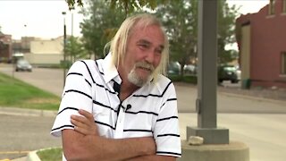 Aurora community rallies to help man with Parkinson's experiencing homelessness