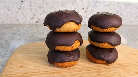Dark chocolate and orange soft crunch biscuits | Keto vegan gluten-free
