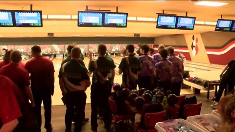 College bowling thriving in Wisconsin: UW-Whitewater ranked 9th in the U.S.