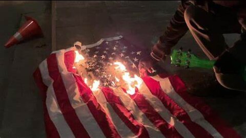 Antifa Sets Fire to Federal Courthouse While People Inside!