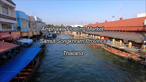 Amphawa Floating Market in Thailand