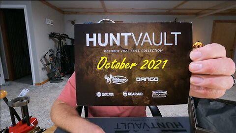 Huntvault Elite Oct 2021 Unboxing