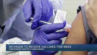 Beaumont doctor getting vaccine hopes to prove it's safe
